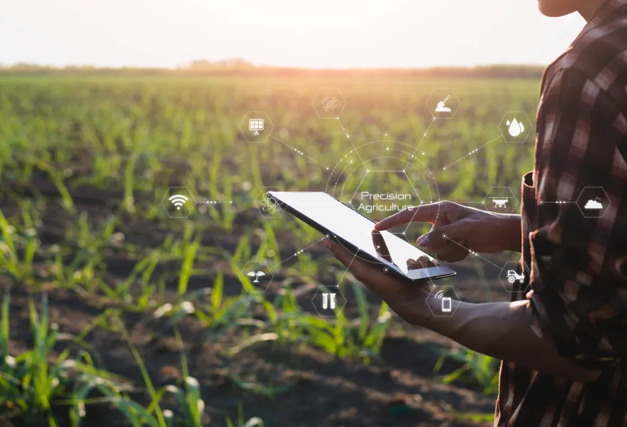 Croptracker - On Farm Weather Stations in Precision Agriculture